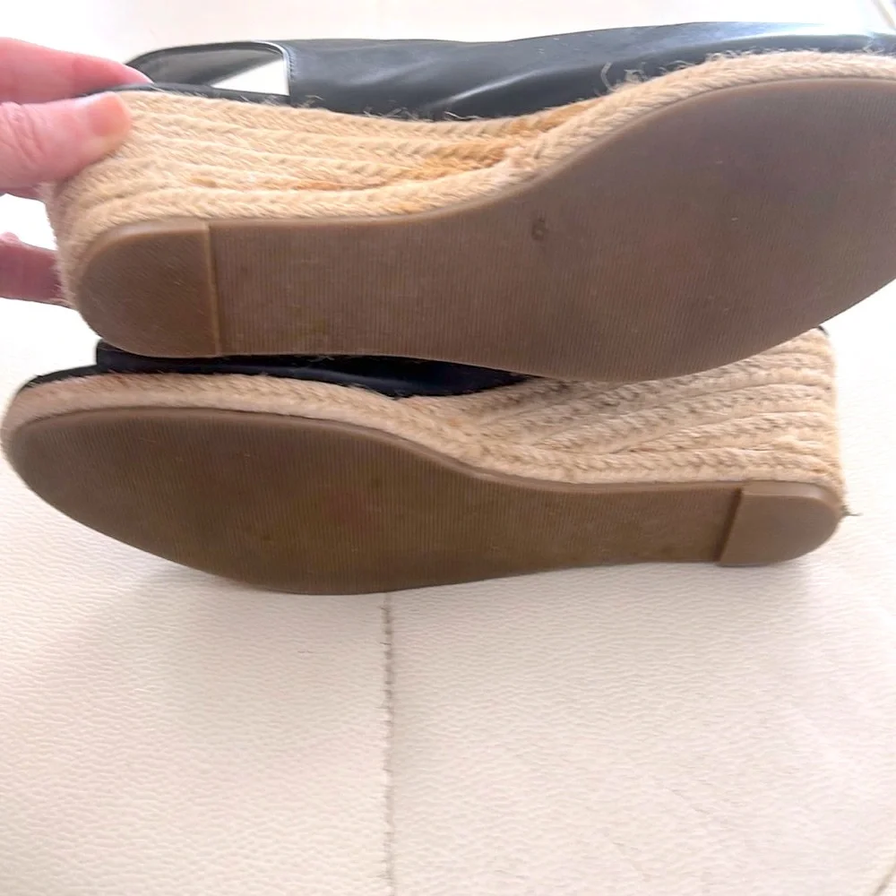 Simply Vera Vera Wang Espadrilles Sandals 7.5 Black Comfort Wedge Stacked Heel